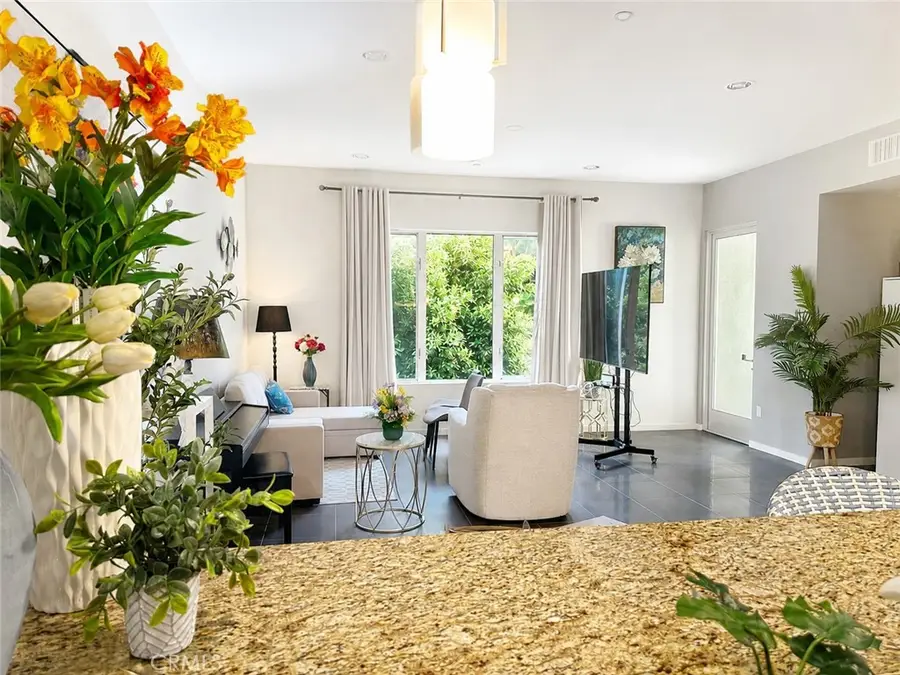 21 Gramercy #204, Irvine, CA 92612 - #3