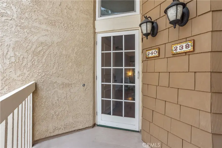 240 Pineview #3A, Irvine, CA 92620 - #2
