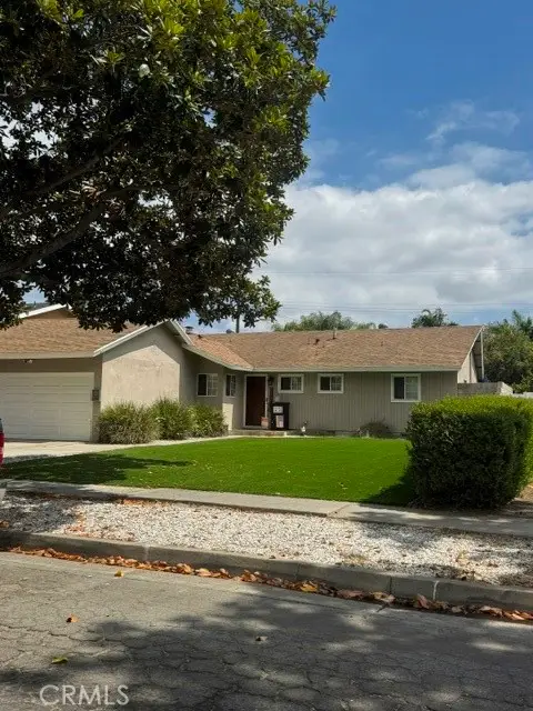 1342 W Southgate, Fullerton, CA 92833