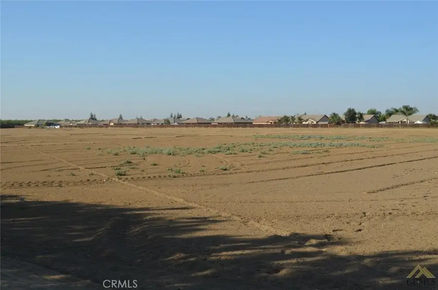 411 E Los Angeles, Shafter, CA 93263 - #3