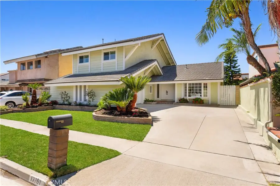 13791 Solitaire, Irvine, CA 92620 - #3