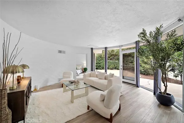 10540 W Olympic Boulevard, Los Angeles, CA 90064