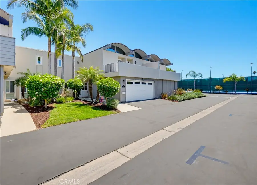 336 Tours Lane, Costa Mesa, CA 92627 - #3
