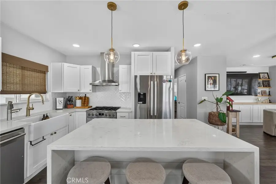 2633 Averill Avenue, San Pedro, CA 90731 - #3