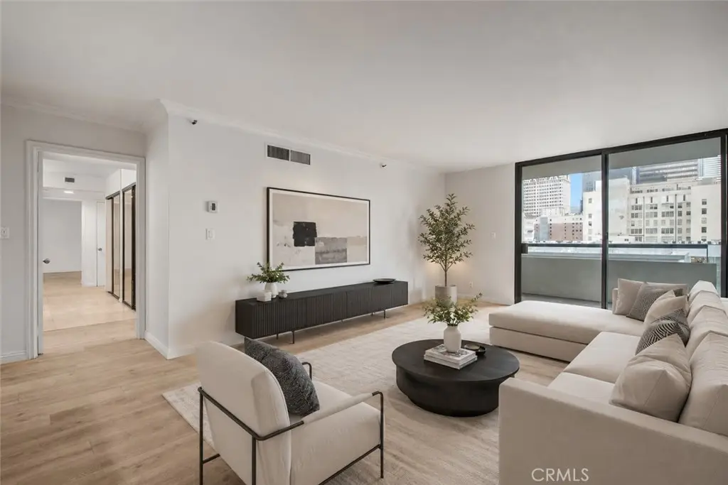 600 W 9th #1103, Los Angeles, CA 90015 - #1