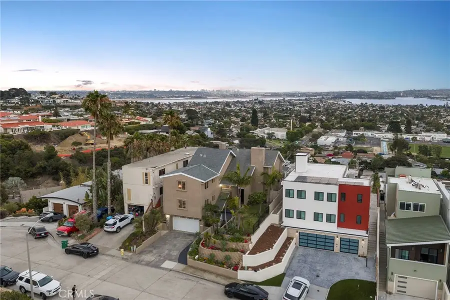 1269 Van Nuys, San Diego, CA 92109 - #3