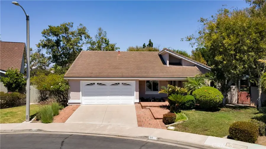 32 Deerwood E, Irvine, CA 92604 - #2