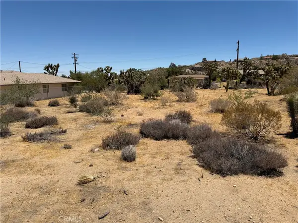 8001 Aster Avenue, Yucca Valley, CA 92284