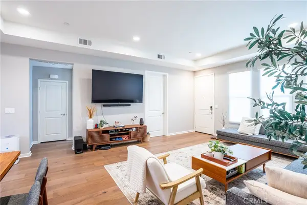 616 Trailblaze, Irvine, CA 92618