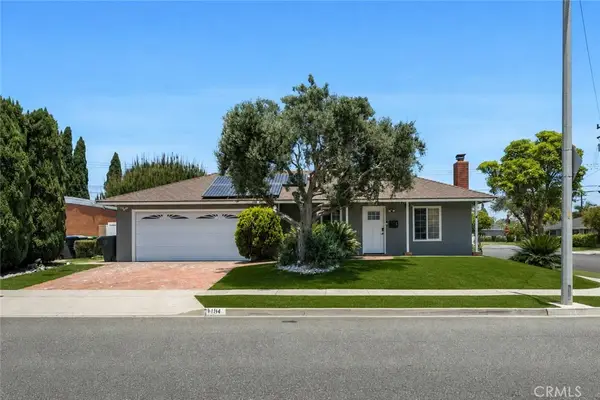 1184 Dorset, Costa Mesa, CA 92626