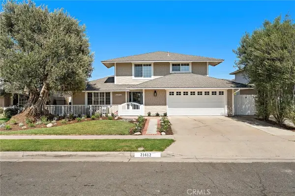 21612 Polynesian Lane, Huntington Beach, CA 92646