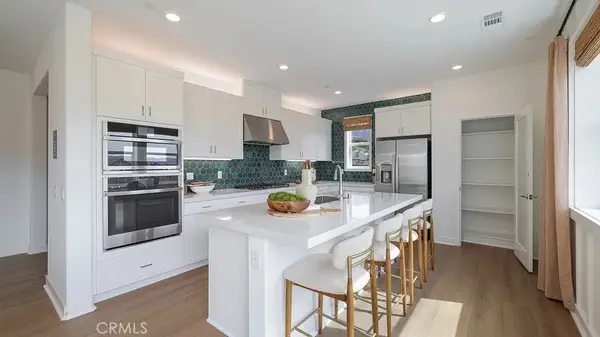 2148 Aneto Way, Santa Paula, CA 93060
