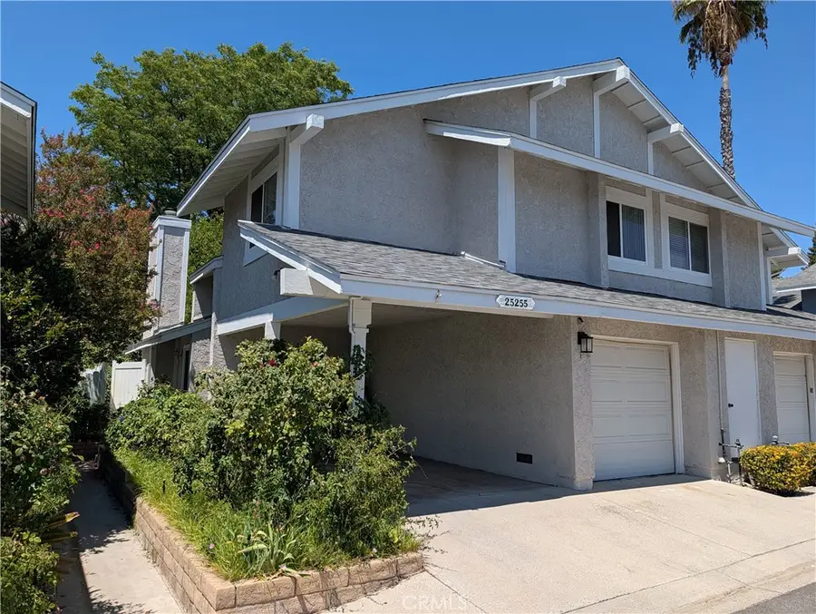 25255 Avenida Dorena, Newhall, CA 91321 - #2