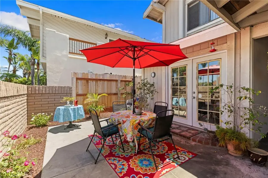 8472 Deepview Drive, Huntington Beach, CA 92646 - #2