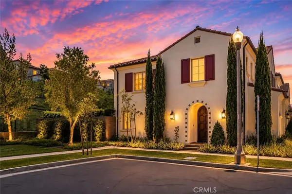 100 Della, Irvine, CA 92602