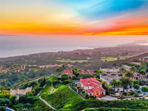 18 Sail Vista, Newport Coast, CA 92657