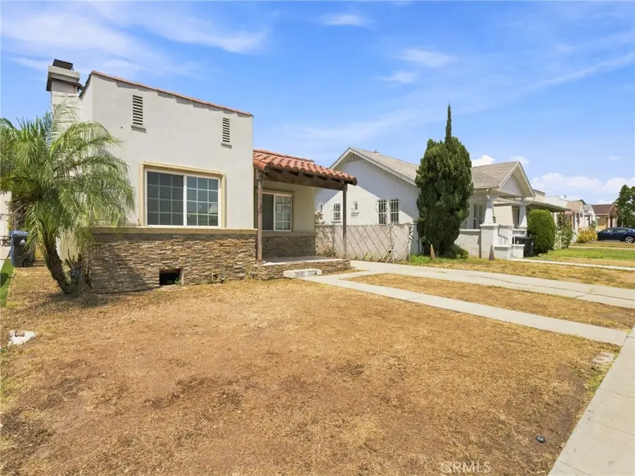 6307 S Harcourt Avenue, Los Angeles, CA 90043 - #3