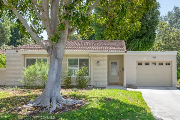 3325 Via Carrizo #D, Laguna Woods, CA 92637