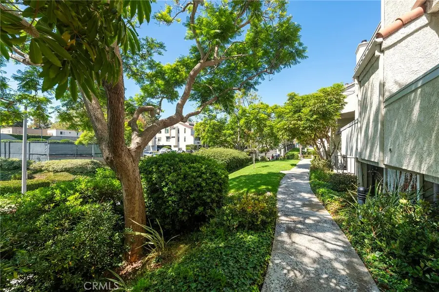 5071 Dorado Drive #109, Huntington Beach, CA 92649 - #3
