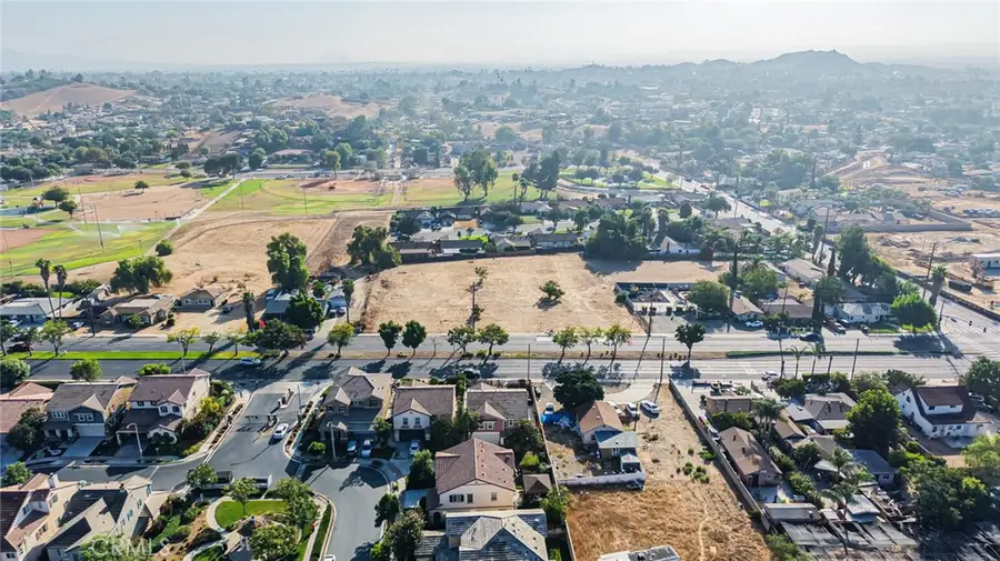 5127 La Sierra, Riverside, CA 92505 - #2