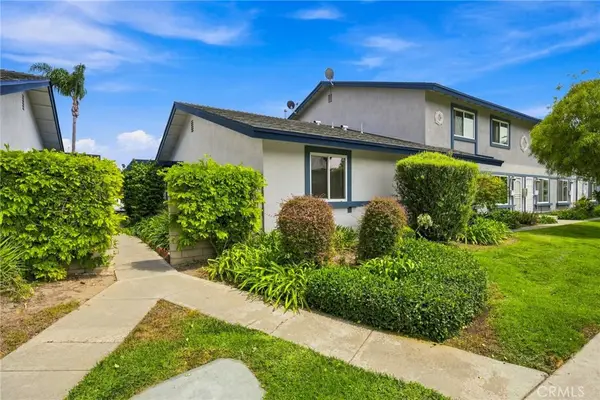 16516 Le Grande Lane, Huntington Beach, CA 92649