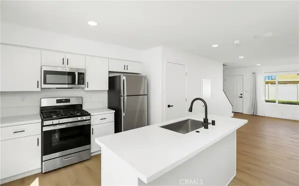 2937 Mendoza, Costa Mesa, CA 92626