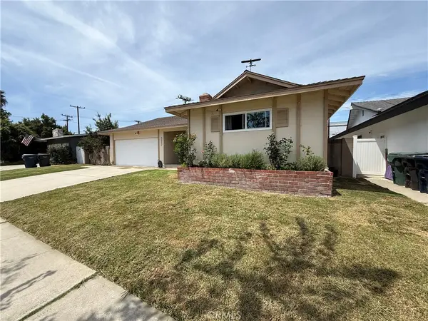 16451 Rhone, Huntington Beach, CA 92647