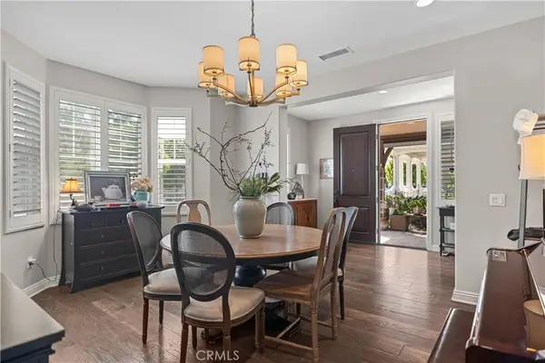 220 Barnes, Tustin, CA 92782