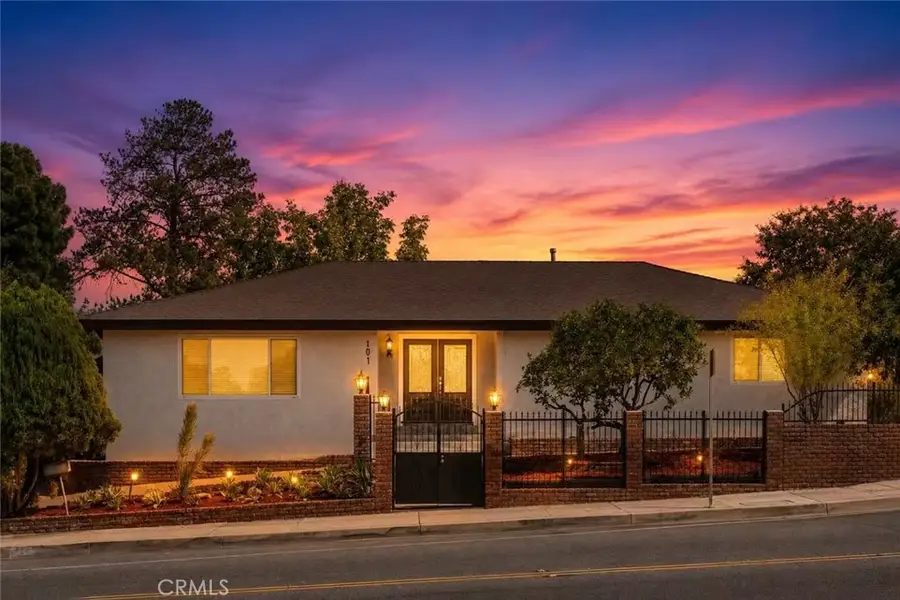101 W Madison Avenue, Placentia, CA 92870 - #2