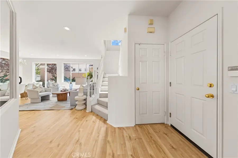 22 Santa Cruz Aisle, Irvine, CA 92606 - #3
