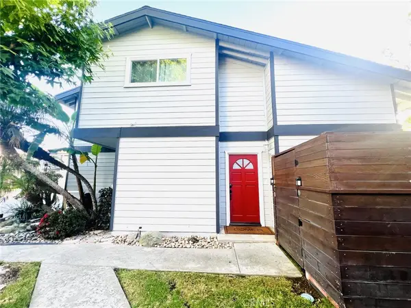 1120 Sandi, Costa Mesa, CA 92627