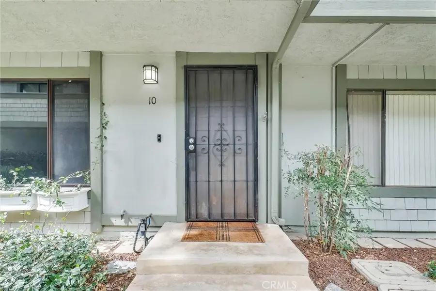 229 W Wilson Street #10, Costa Mesa, CA 92627 - #2