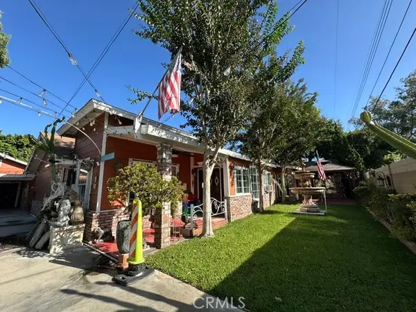 1576 W Orangewood, Anaheim, CA 92802