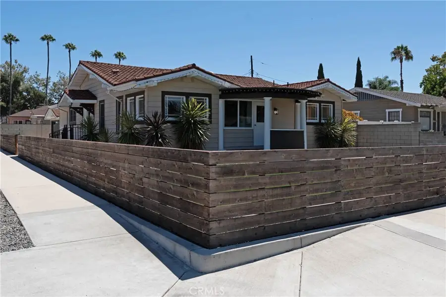 1104 W Palm Avenue, Orange, CA 92868 - #3