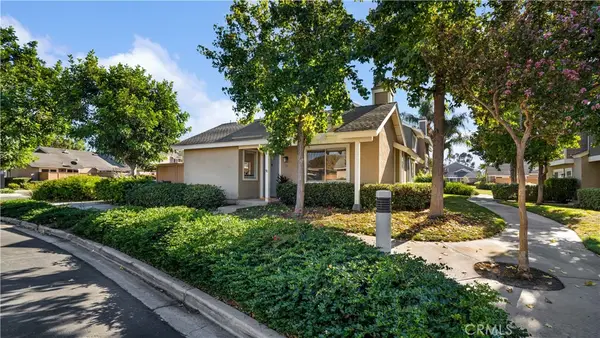 13 Hollowglen, Irvine, CA 92604