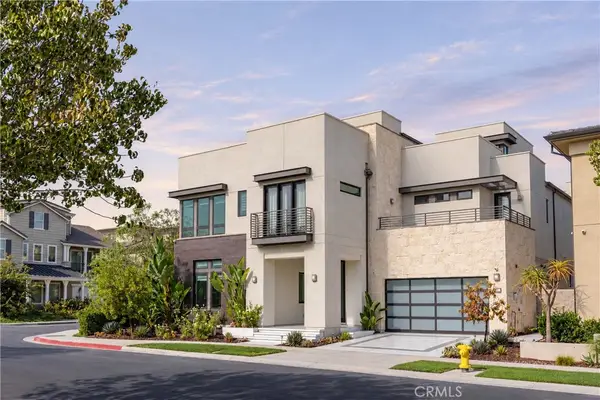 61 Iluna, Irvine, CA 92618
