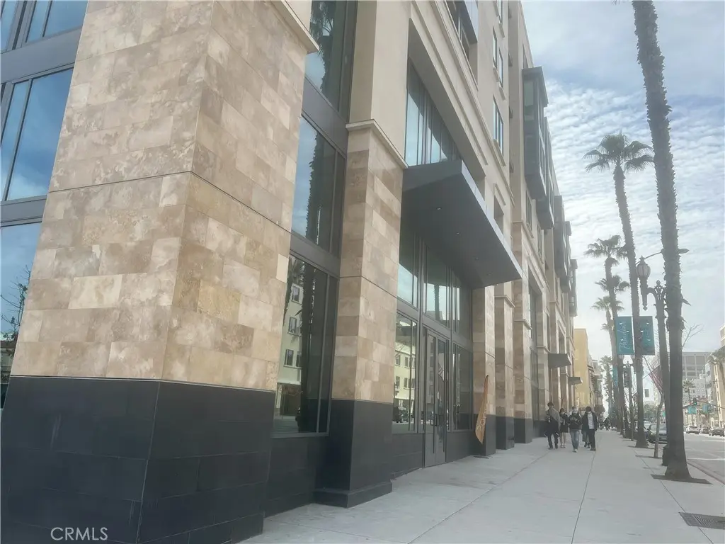 39 S Los Robles #3002, Pasadena, CA 91101 - #1