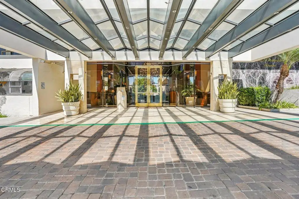 121 S Hope Street #408, Los Angeles, CA 90012 - Image #1