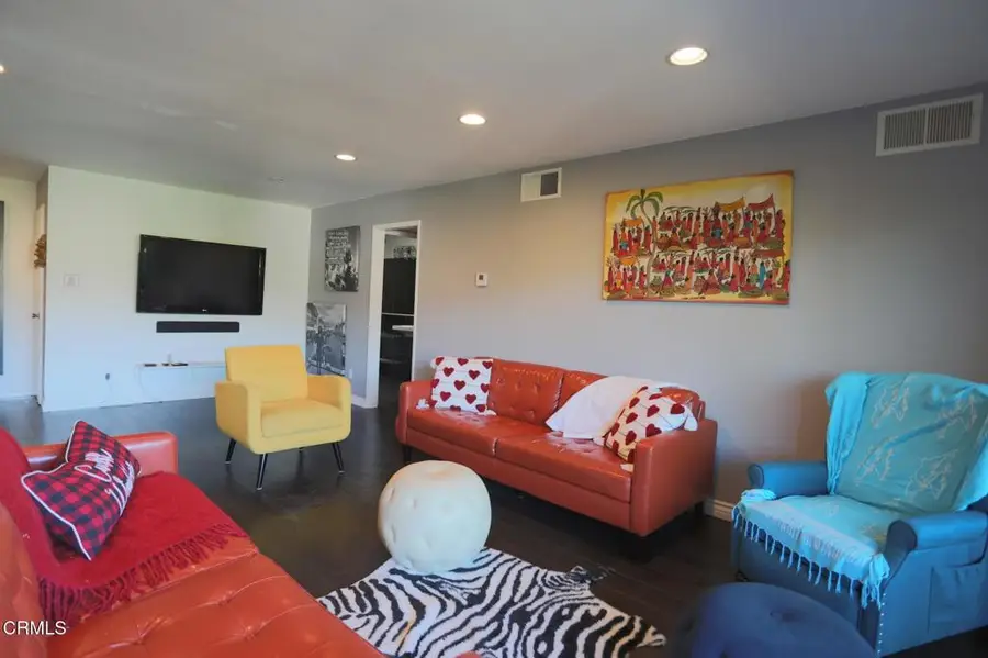 382 E California Boulevard #308, Pasadena, CA 91106 - Image #3