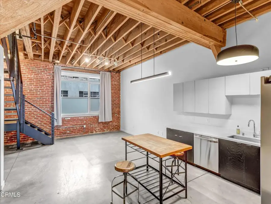 527 Molino Street #110, Los Angeles, CA 90013 - Image #3