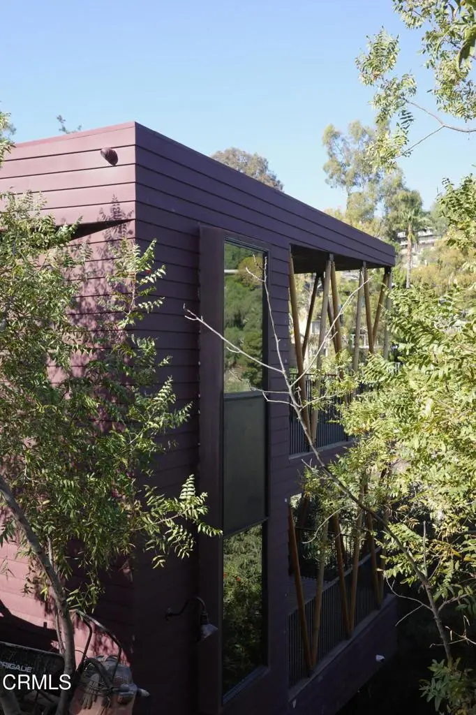 596 Quail Drive, Los Angeles, CA 90065 - Image #2