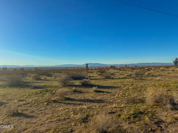 155 E Avenue F8, Lancaster, CA 93535