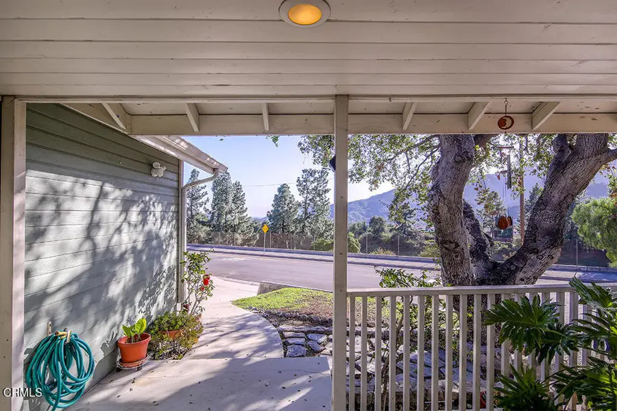 2727 Altura Avenue, La Crescenta, CA 91214 - #3