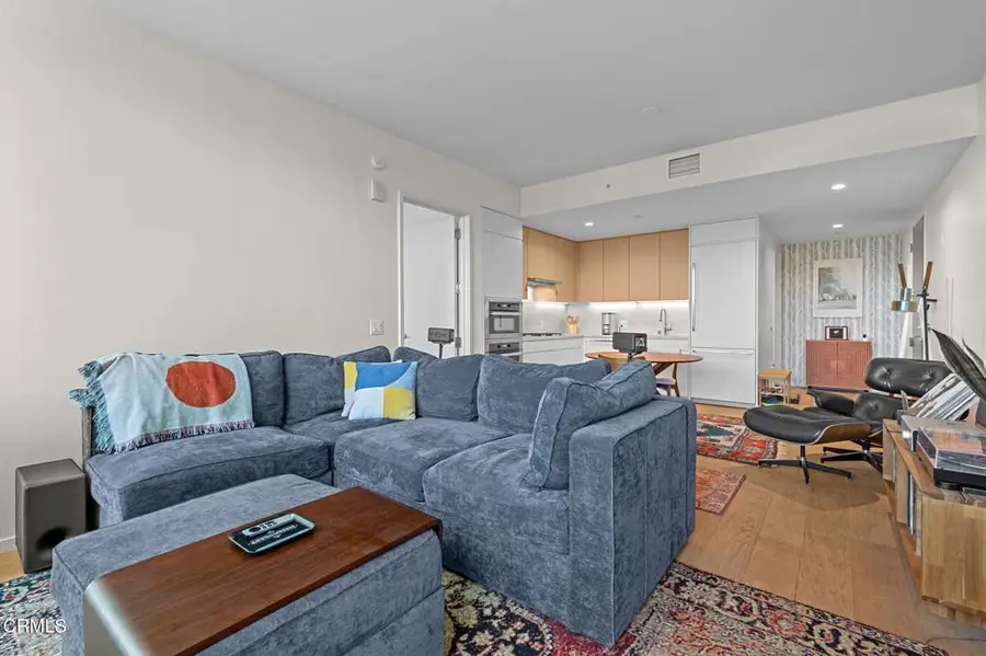 877 Francisco Street #1112, Los Angeles, CA 90015 - #2