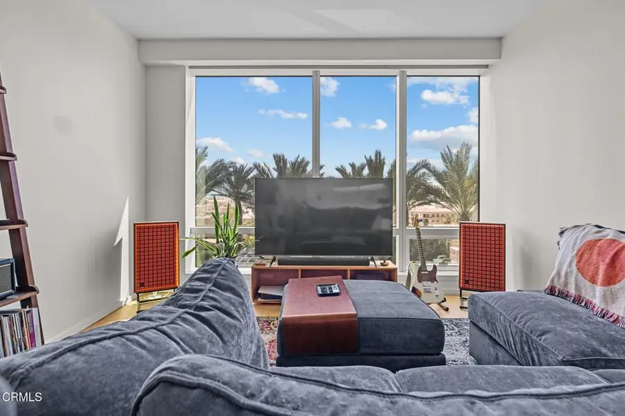 877 Francisco Street #1112, Los Angeles, CA 90015 - #3