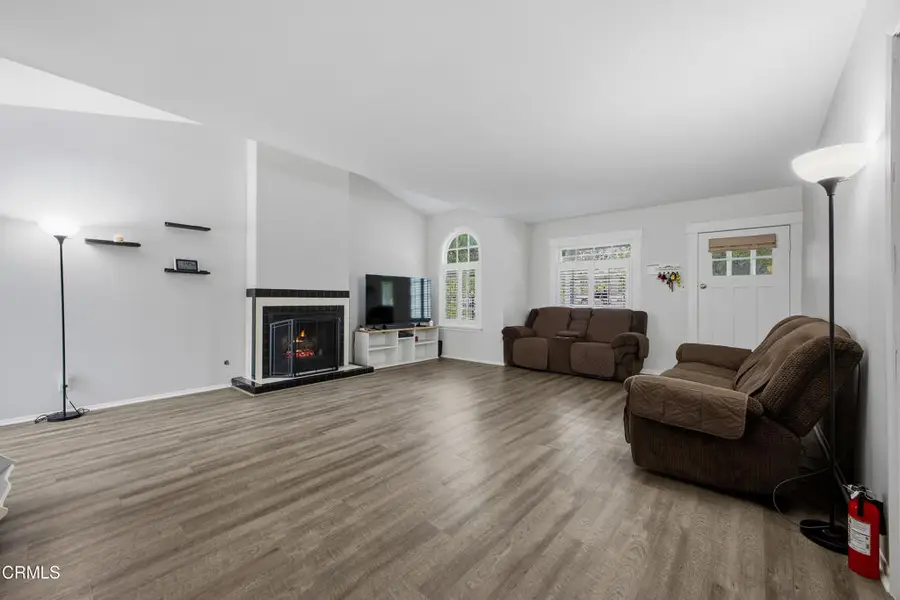 536 E Elk Avenue, Glendale, CA 91205 - #3