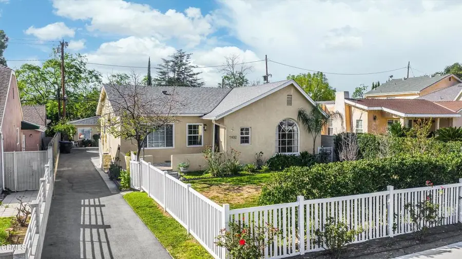 1932 E Washington Boulevard, Pasadena, CA 91104 - #2