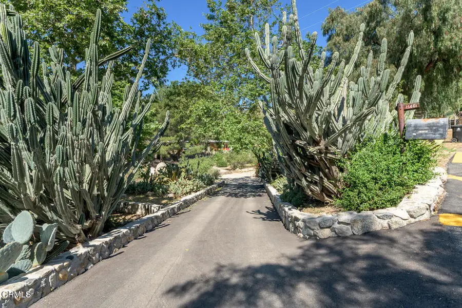 11461 Riverwood Drive, Sunland, CA 91040 - #2