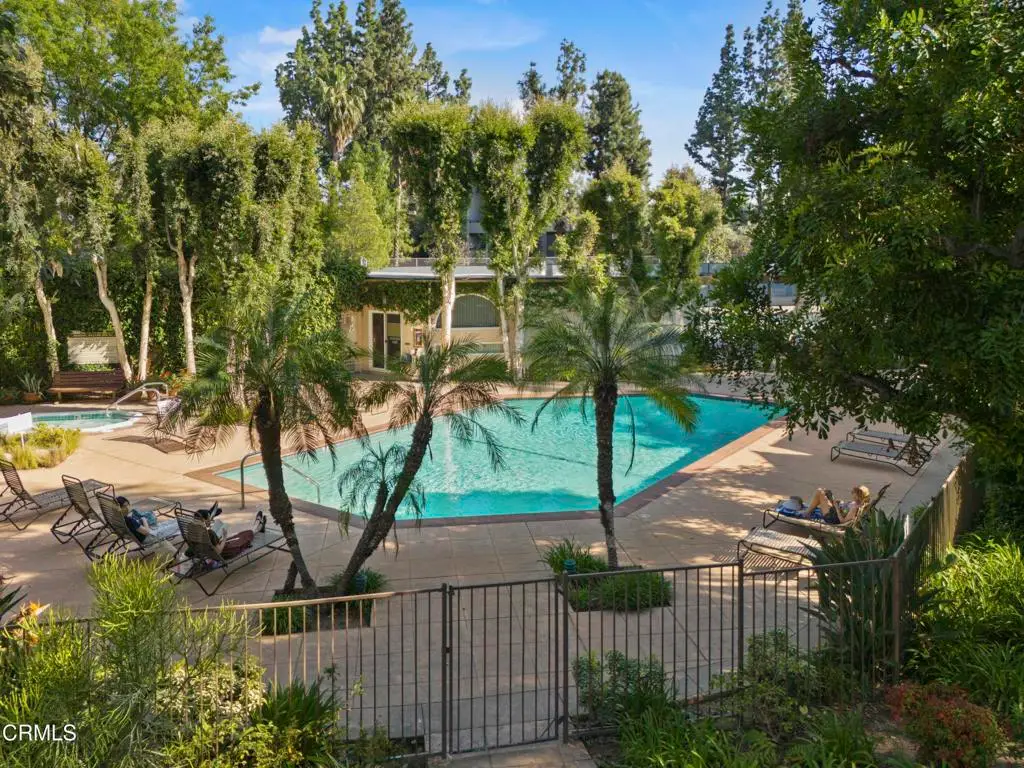 22330 Victory Boulevard #401, Woodland Hills, CA 91367 - #1