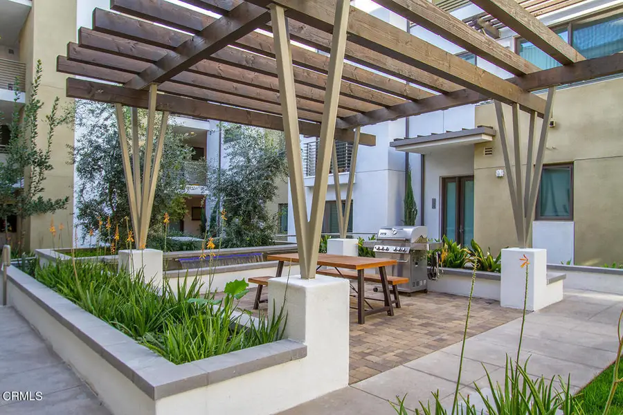 239 S Marengo Avenue #201, Pasadena, CA 91101 - #3